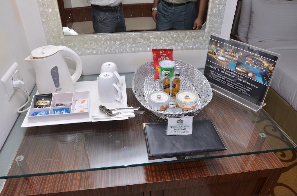 Country Inn & Suites By Radisson, Sahibabad ガーズィヤーバード エクステリア 写真