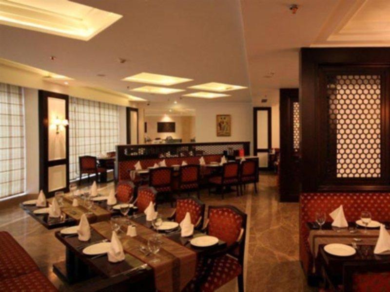 Country Inn & Suites By Radisson, Sahibabad ガーズィヤーバード エクステリア 写真