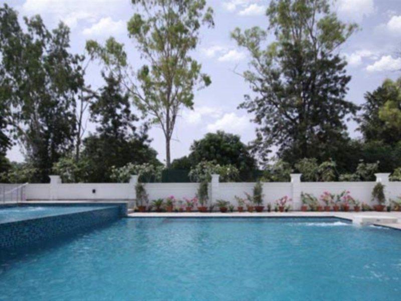 Country Inn & Suites By Radisson, Sahibabad ガーズィヤーバード エクステリア 写真