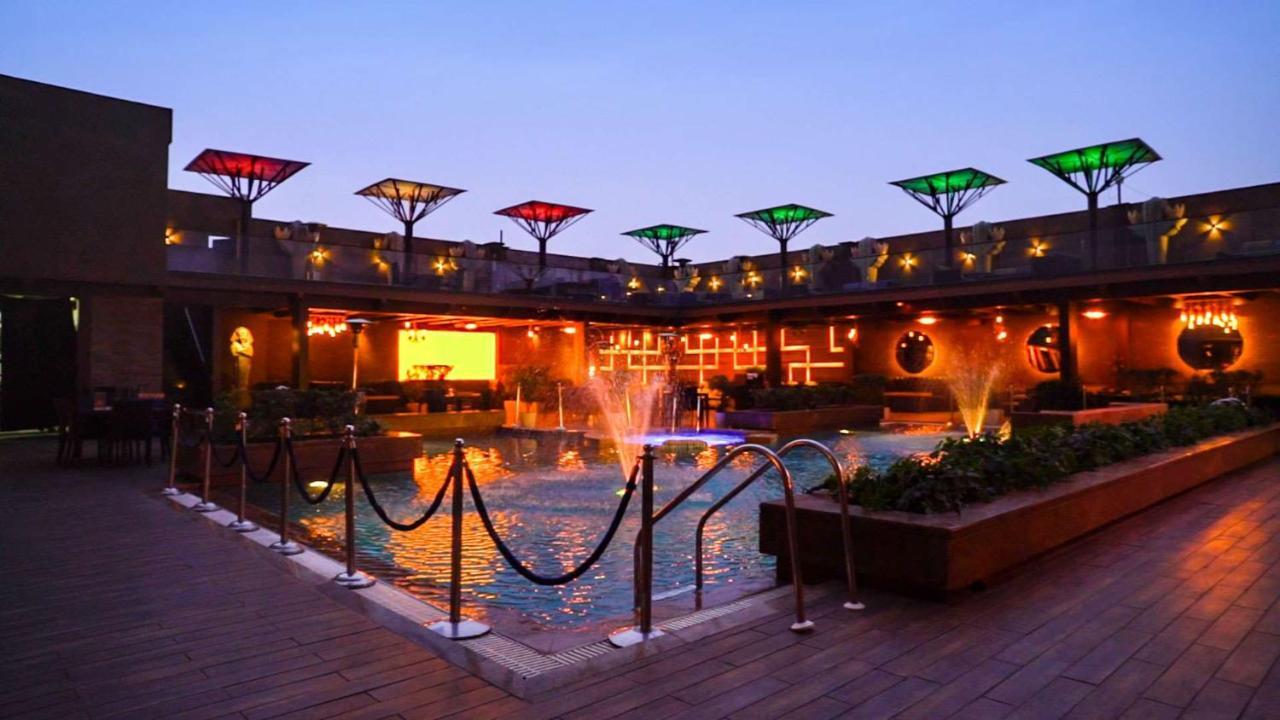 Country Inn & Suites By Radisson, Sahibabad ガーズィヤーバード エクステリア 写真